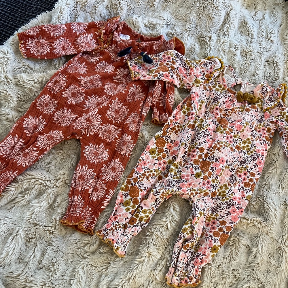 Mud Pie 6-9m Fall / Thanksgiving Floral Baby Bodysuits (set of two)